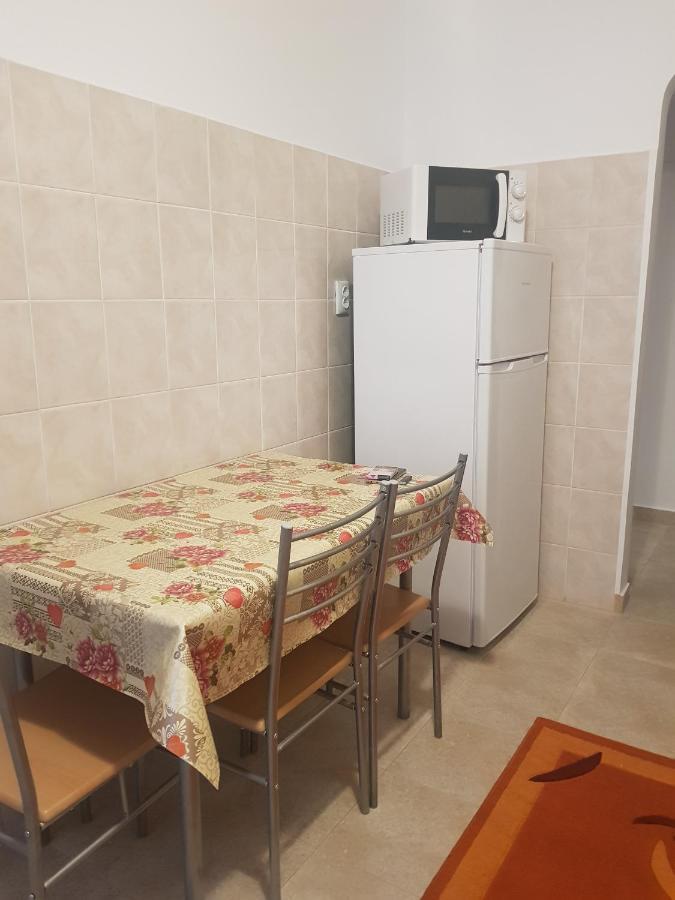 Apartament Cu 2 Camere Situat La 5 Minute De Statiunea Mamaia Constanta Exterior photo